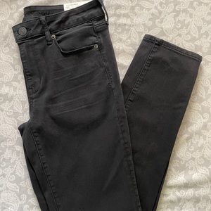 American Eagle black skinny jeans